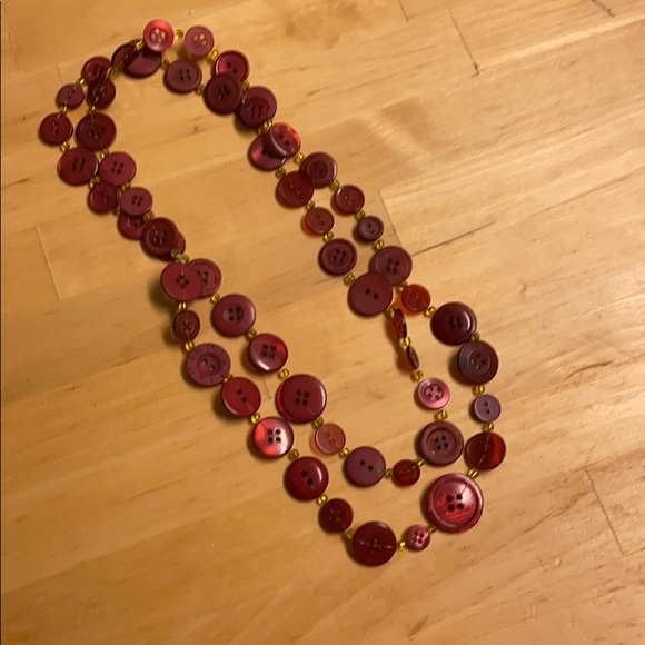 But the necklace - Picture 3 of 3